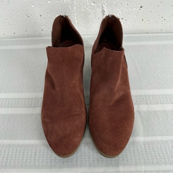Reaction Kenneth Cole side 8.5 Side Skip Terracotta Red Suede Boots Booties - Picture 3 of 13